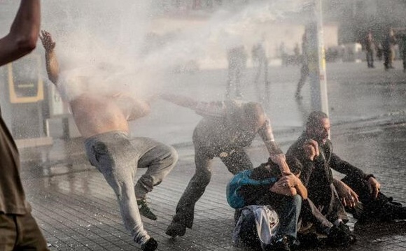 Tazyikli su ucuruyor