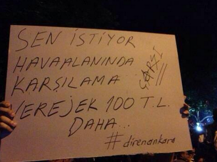 sen istiyor verecek 100 tl daha pankart