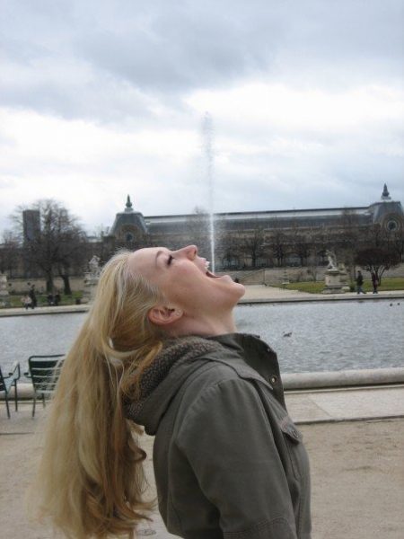 Drinking-a-Parisian-Fountain