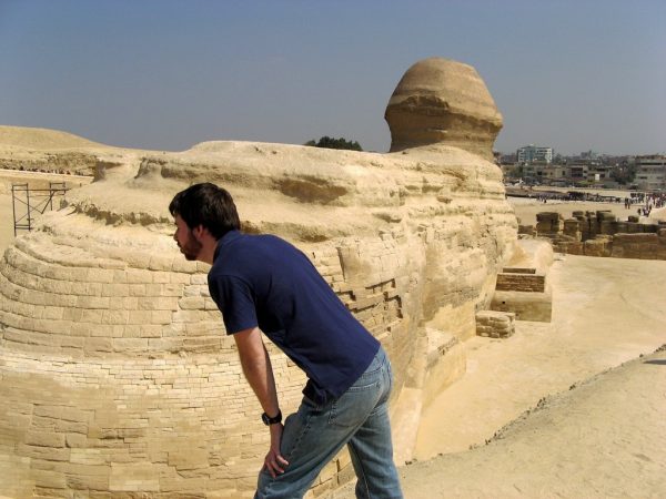 Kissing-Sphinx-Butt