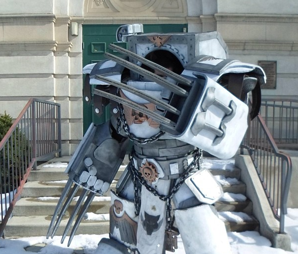 Space-Marine-Ternunator-cosplay-