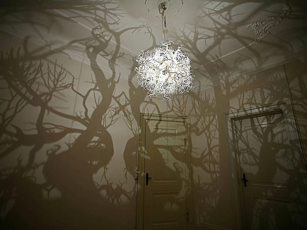 ağaç desenli lamba