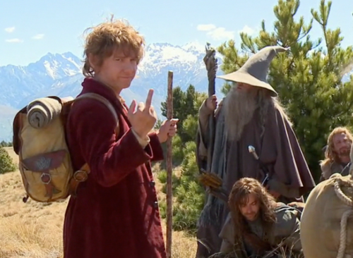 bilbo-baggins-hareket-cekiyor-gandalf