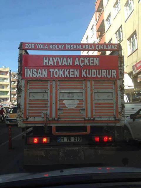 zor-yola-kolay-insanla-cikilmaz-kamyon-yazilari