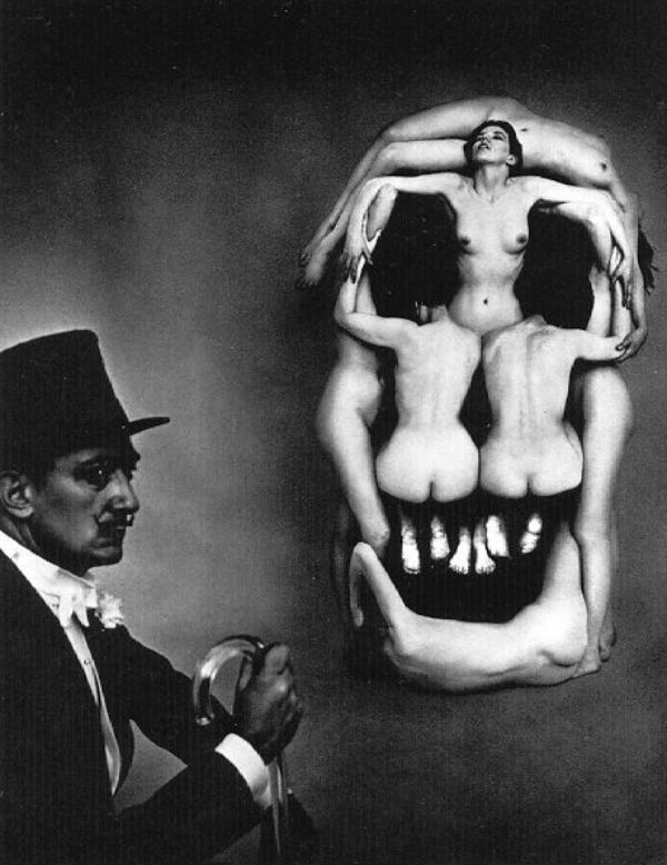 1999-Women forming a skull