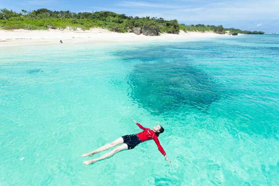 dunyanin-en-temiz-denizleri-panari-adasi-okinawa-japonya