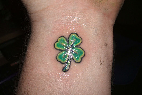 clover-leaf-tattoo