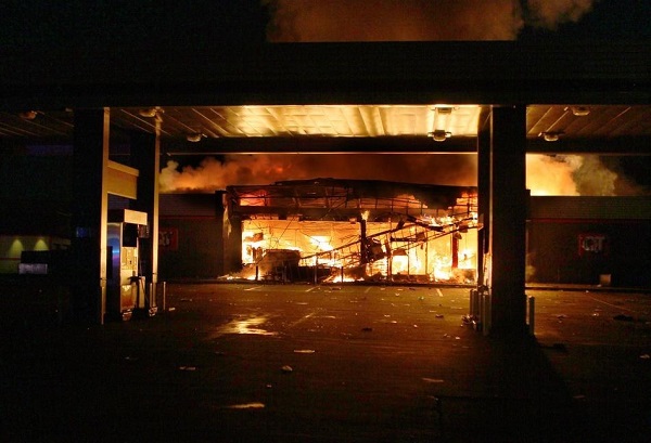 ferguson-olaylari-2