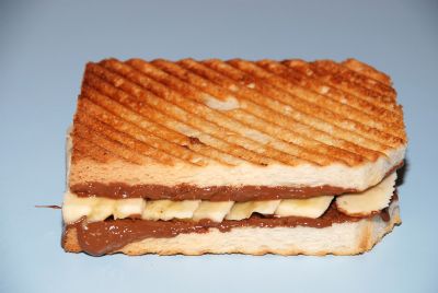 leyla tost