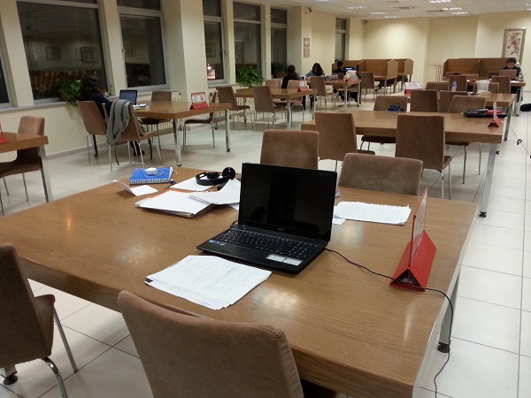 study-laptop-calisma