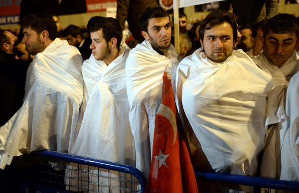 turkiye-cadilar-bayrami-kefen