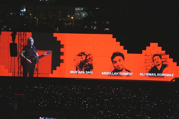 roger-waters-istanbul