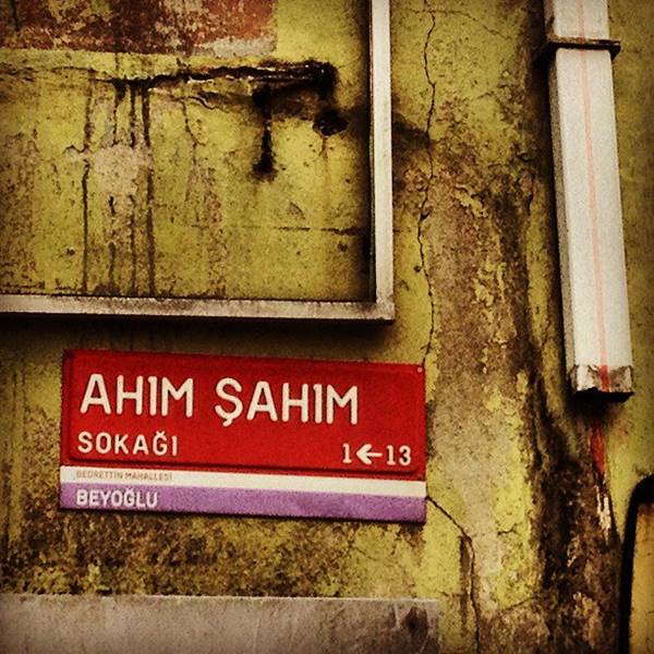 beklenti-yuksek-ahim-sahim-sokagi-listelist