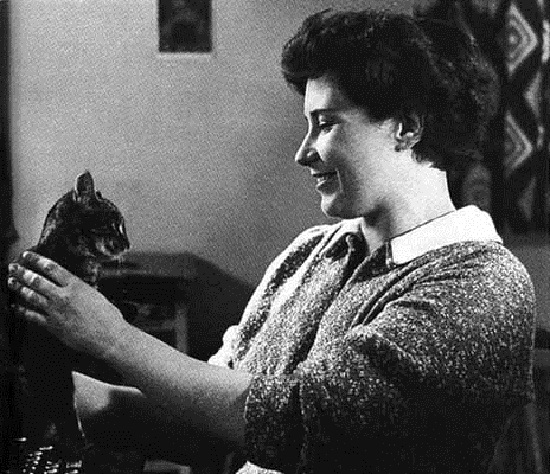 5- Doris Lessing with Black Madonna