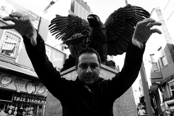 emrah serbes kartal