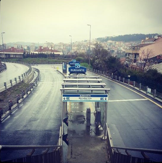burhaniye-metrobus-duragis