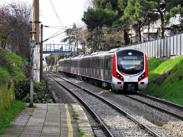 istanbul-haydarpasa-pendik-sirkeci-banliyo-tren-demiryolu-tcdd-net