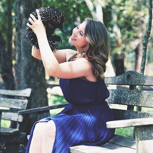 16-year-old-bindi-irwin-crocodile-hunter-fathers-legacy-australia-zoo-10