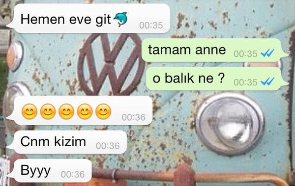 anne-emoji-whatsapp-kullanmasi-