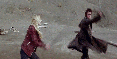 emma ve hook kavga