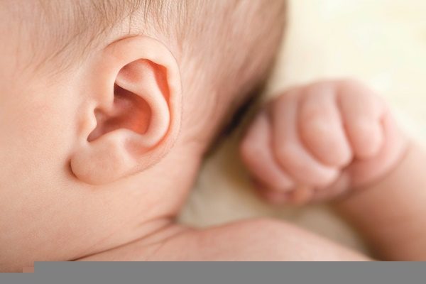 17 Nov 2010 --- Baby's ear --- Image by © Drew Myers/Corbis