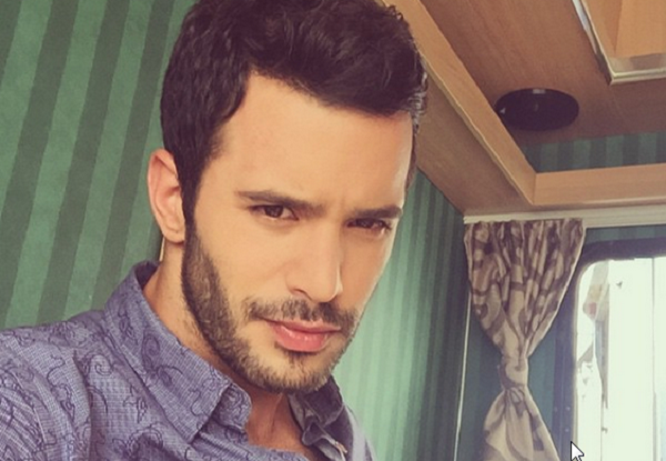 baris arduc selfie