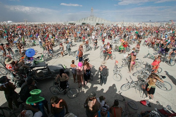 burning man bisiklet