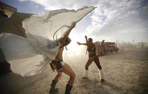 burning man dans