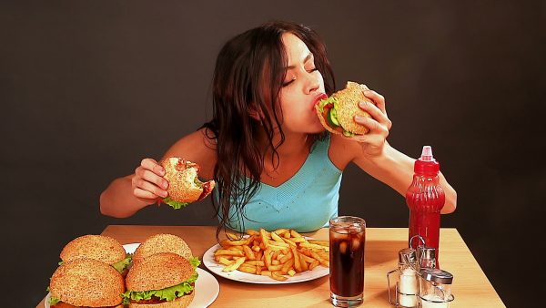 Fast-food-sonrasinda-2-bardak-su-icin-listelist