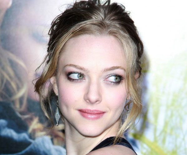 elegant-french-twist-hairstyle