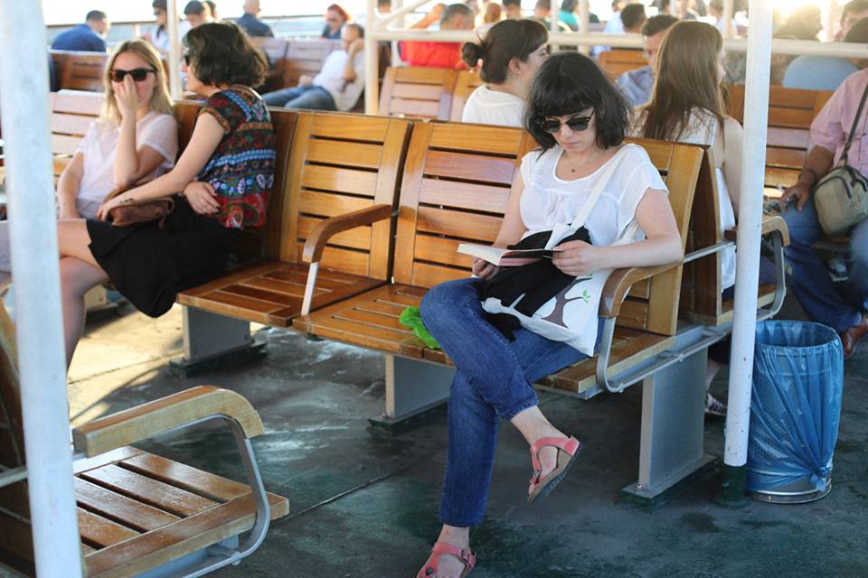 istanbulokurken-vapur-Sana Gül Bahçesi Vadetmedim - Joanne Greenberg