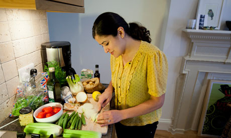 woman chopping vegetables