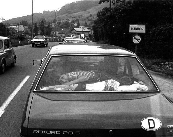 opel.rekordun.arkasinda