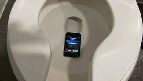 iphone-tuvalet