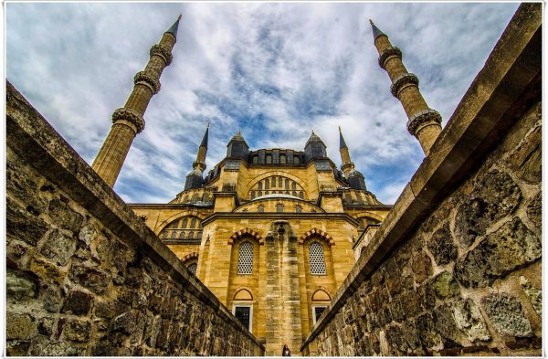 3. Padişahların Gözde Şehri