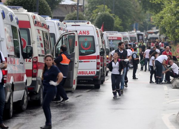 vezneciler-patlama-ambulans