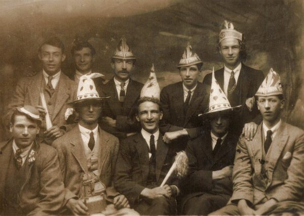 028 1930LAR
