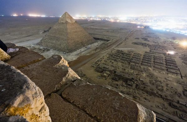 35. Giza Piramitleri