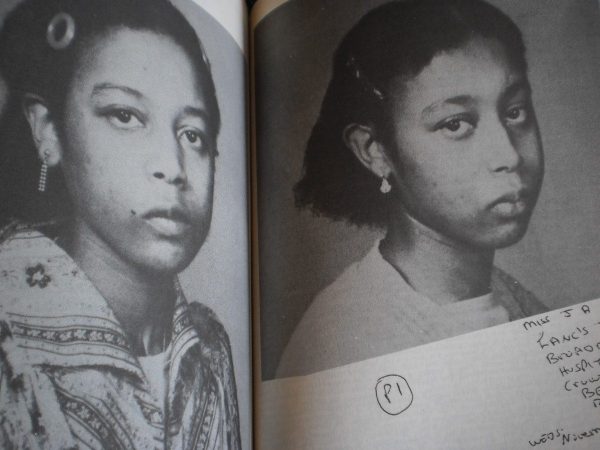 10-silent-twins