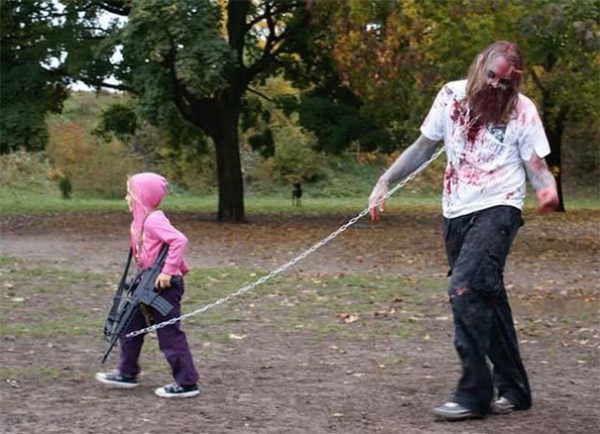 father-daughter-halloween-costumes-ideas-20-5805dd77b9b65__605