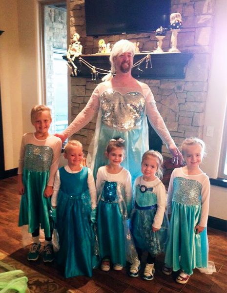 father-daughter-halloween-costumes-ideas-9-5805dd60d7a46__605