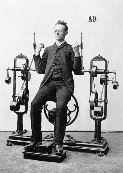 vintage-weight-lifting-machines-4