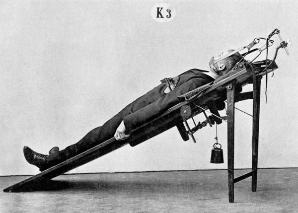 vintage-weight-lifting-machines-9