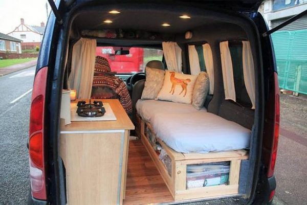 marina-pam-the-van-3-1