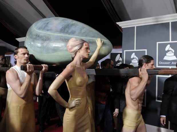 06lady gaga