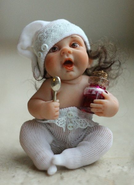Little-Moms-Sunshine-Perfect-Life-Like-Dolls-By-Elena-Kirilenko-589869e866122__700