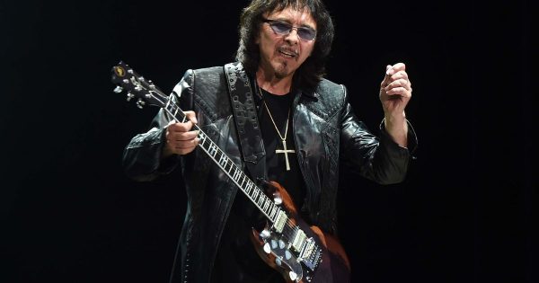 Tony-Iommi-1