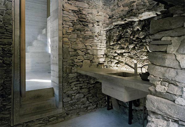 11Linescio, Switzerland