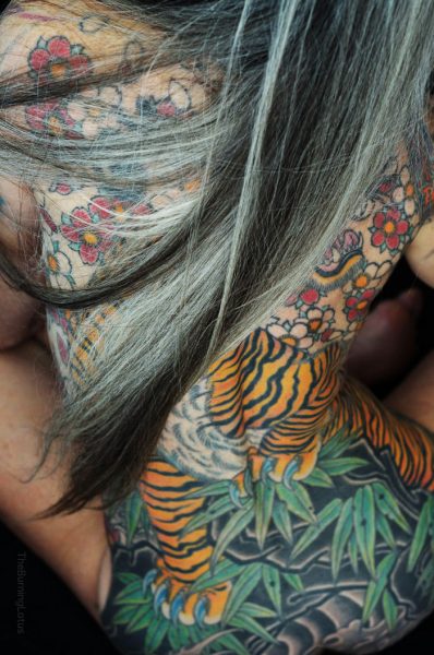 56-year-woman-body-piercing-tattoo-julie-burning-lotus-7-58b3dc307df86-jpeg__700