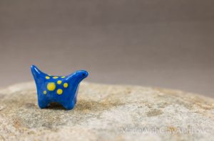 I-make-miniature-minimalist-ceramic-animals-with-a-touch-of-whimsy-and-individual-personalities-58d2286d9d810__880